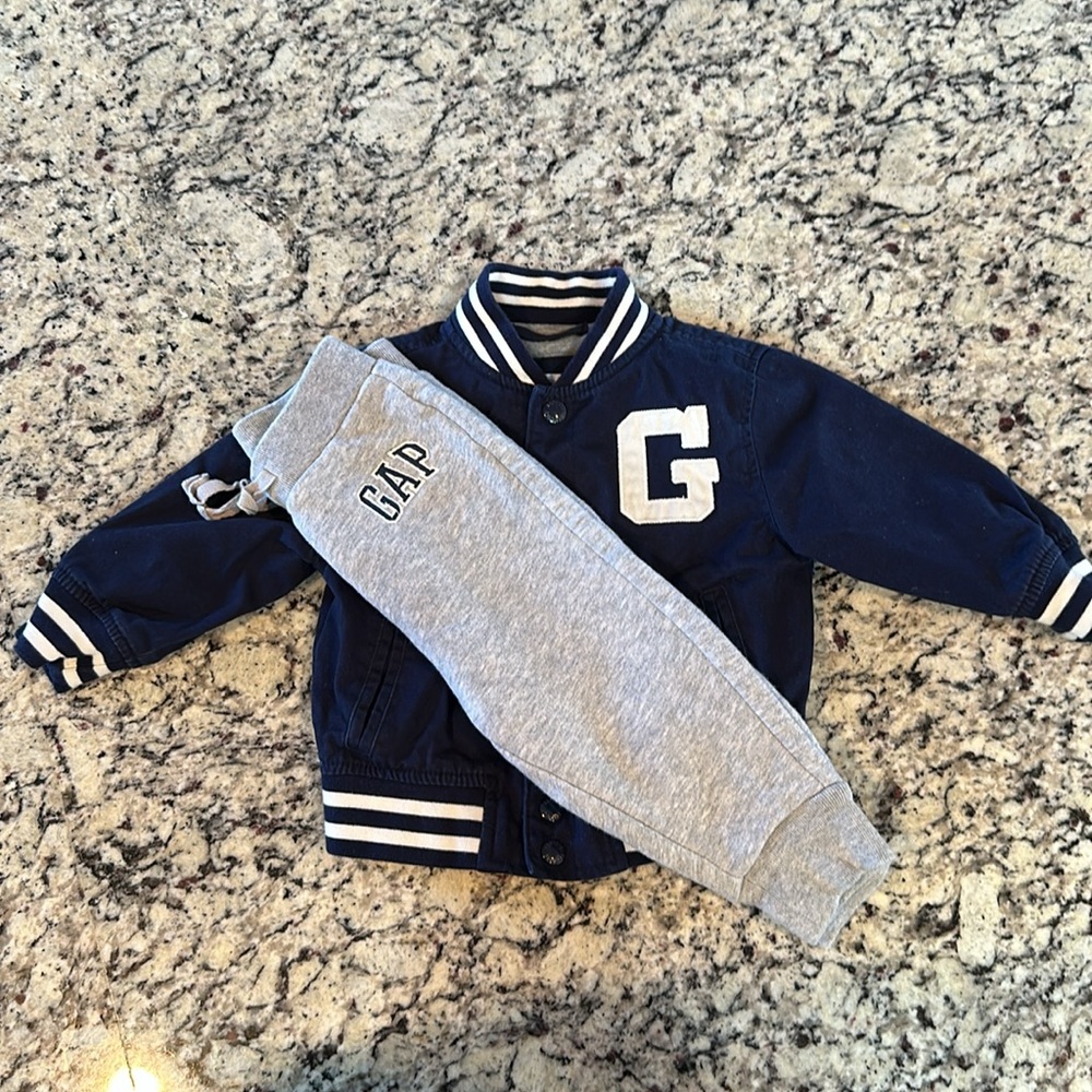 Baby GAP Toddler Jacket and sweatpants!